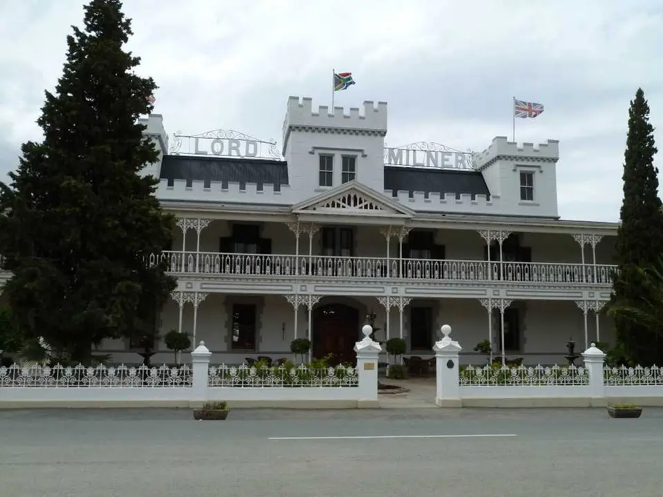 MatjiesfonteinHotel.jpg