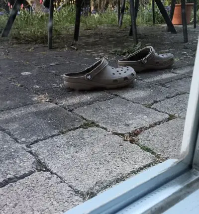 crocskk.jpg