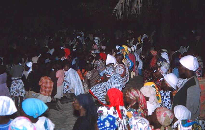 Angolanische Dorfgemeinschaft